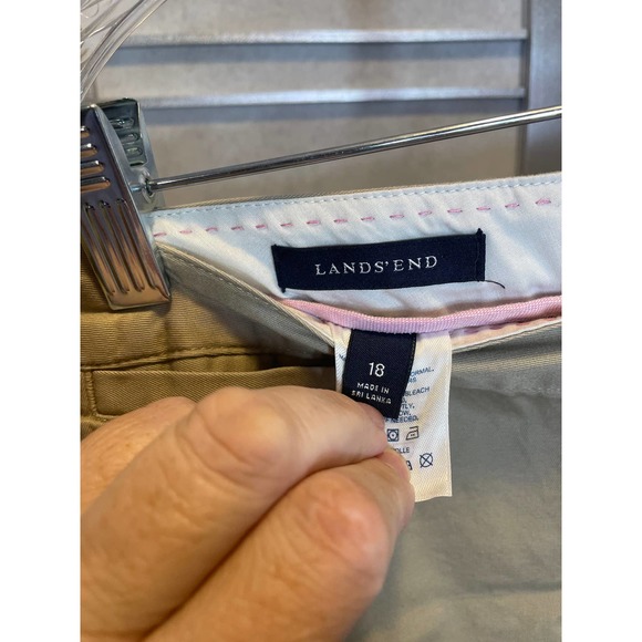 Land's End Casual Cropped Pants Tan Size 18 High Rise - Picture 2 of 4